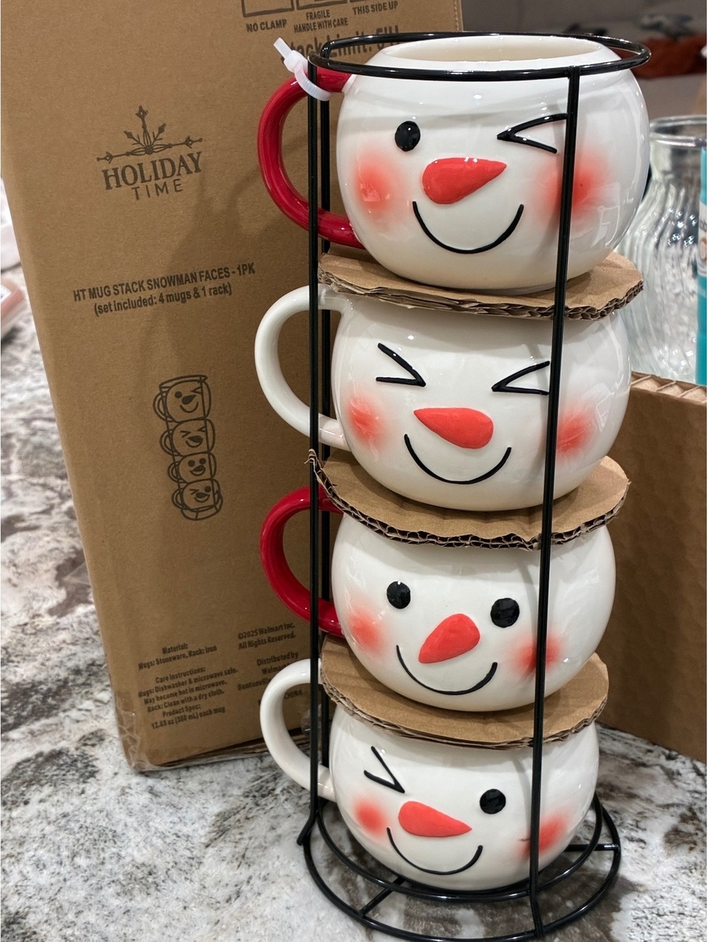Holiday Time Stackable Snowman Face Ceramic Mugs Set of 4 with Metal Stand